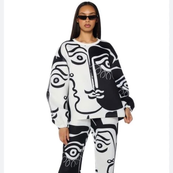 Tops - ✨🎇🎉🎆Akira Face oversize Top